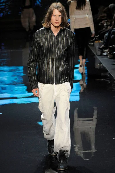 Look 51